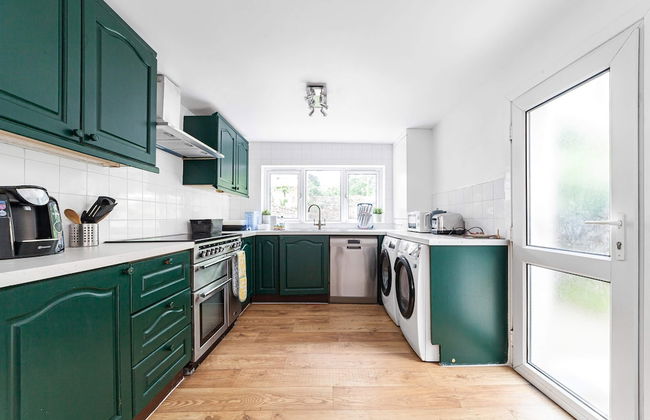 Modern Victorian Home With Secret Garden - Foto 13