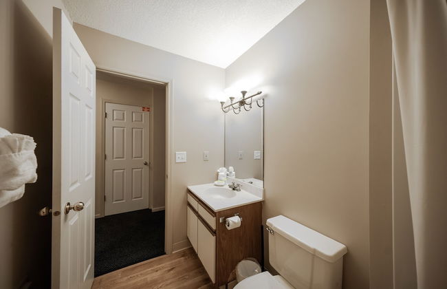 Telemark Northwoods Lodging - Photo 75