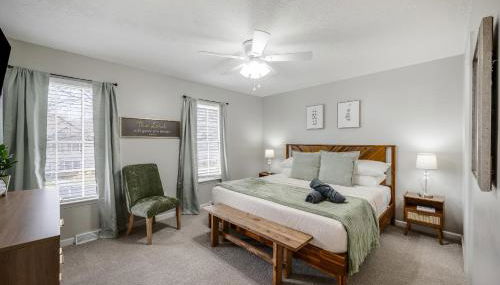 Luxury 3BR3BA TWO KING BEDS Fast WiFi, Free Parking, 5mins-Liberty University & Airport LYH great for Families, Business Travel or Weddings guest - Foto 3