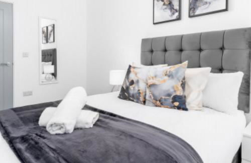 Modern Two Bedroom Apartment - Netflix - Balcony - Secure Parking 2MC - Foto 30