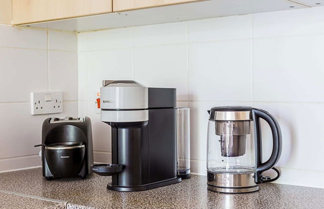 Modern 1 Bedroom Apartment in West London - Foto 10