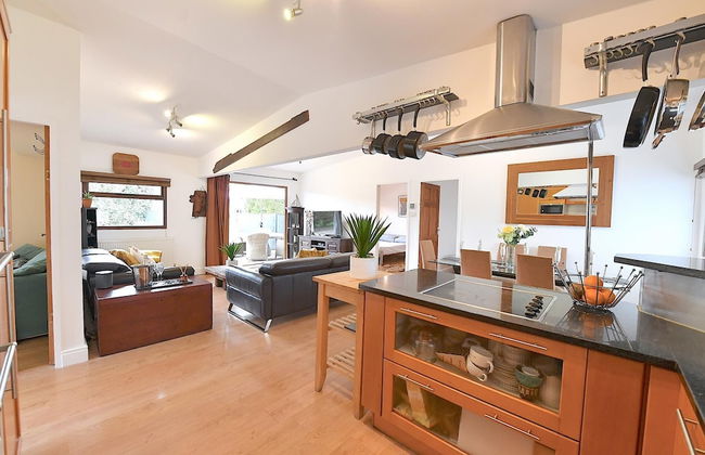 Gorgeous 3BD Cottage in the Heart of Guildford - Foto 7