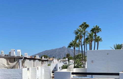 Escape to Serenity - 3 Bedroom Townhouse by the Sea! - Photo 28