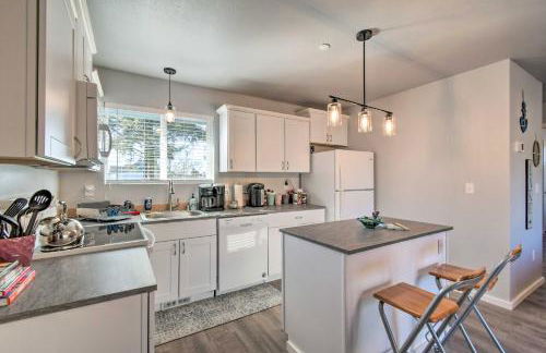 Dock, Water Views Dog-Friendly Ocean Shores Home! - Foto 10