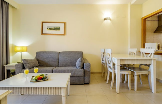 Aparthotel ILUNION Sancti Petri - Foto 25