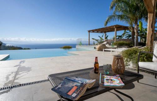 Villa Michaela con piscina privata e vista mare - Foto 10