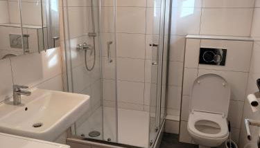 Mobilierte Monteuerswohnungen mit 5 Betten Stuttgart, Böblingen, Reutlingen, Waldenbuch - HeimbachOG - Foto 2