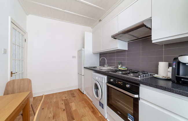 Period Victorian Abode In Idyllic Kings Cross - Foto 13