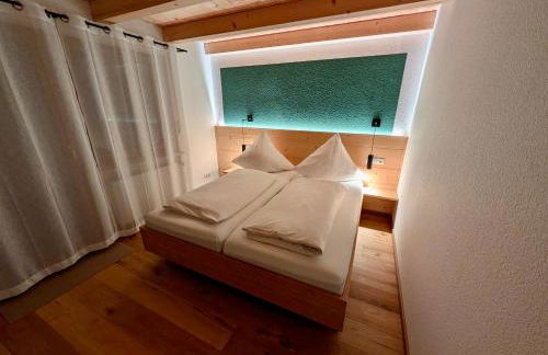 Gästehaus Philipp im Herzen des Fichtelgebirges - 5 Ferienwohnungen, großes Grundstück, Wald und Wiese, Wohnung mit privater Sauna, kostenfreie Parkplätze, WLAN - Foto 25