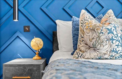 The Oaks Barn - A Countryside Luxury Rural Escape with Hot tub & Fire Pit! Tranquil Group Retreat - Sleeps 8, Pet Friendly & Off road Parking - By Blue Puffin Stays - Photo 22