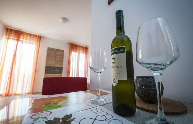 Mar - With View - Sa3-red - Foto 10