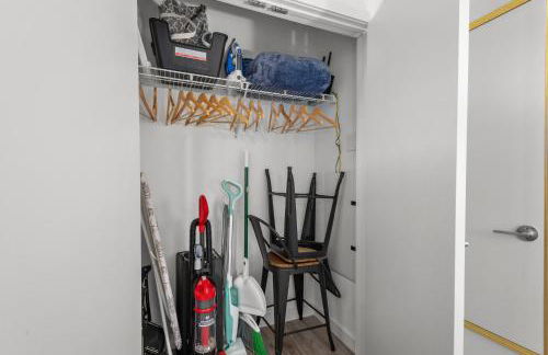 Luxury 1BR Apt-Pool RWJ-Rutgers StPeter-Free Parking - NYC316 - Foto 39