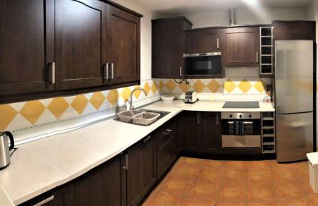 off line Deluxe 2 bedroom Golf Apartment Puerto Banus Marbella 12 Minutes Away by G00gIeMaps - Photo 17