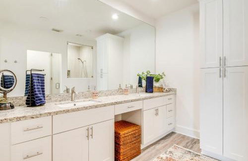 Conroe Lake House Luxe Pool, Private Dock and Games - Photo 12