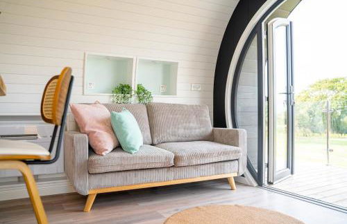 Luxury Glamping Tali Pod Escape with Private HotTub - Foto 20