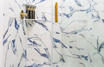 Modern Escape 3BR Apt with Parking - Foto 35