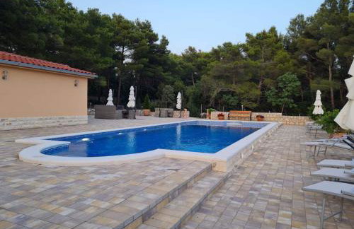 Kandarola Resort - Photo 4