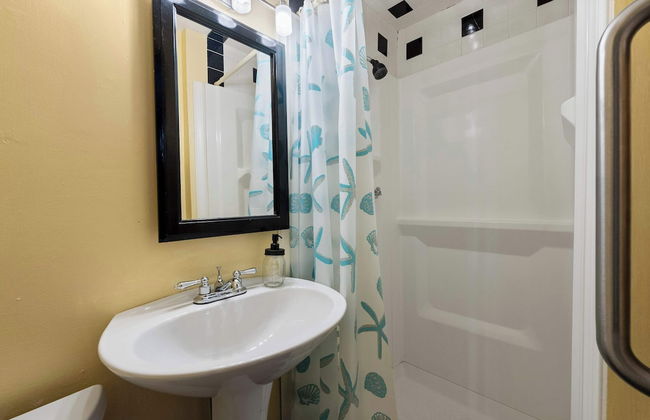 Vino & Vibes Villa Sleeps 6! - Foto 14