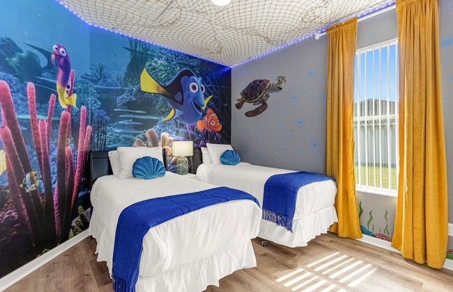 Upstay - New Home Near Disney w Private Pool BBQ - Foto 3