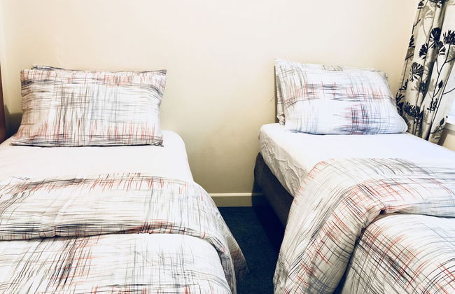 Good Deal House - Photo 3