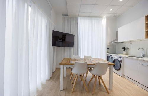 Apartamentos Grupo Torres de Quart - Photo 1