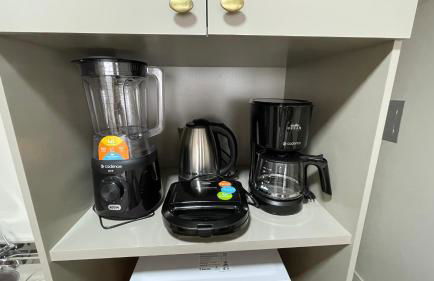 Apto térreo, 2 quartos a 5min da Vila Germânica, com ar e garagem - Foto 12