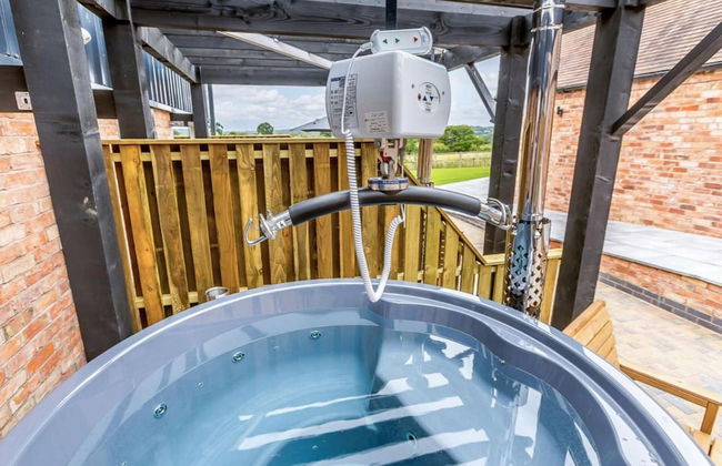 Fawn Cottage Disabled Adapted 3 Bedroom hot tub - Foto 14