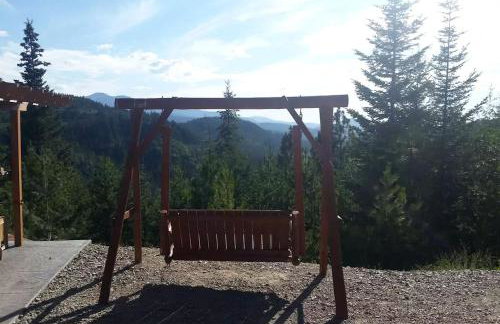 Rustic Mountain Retreat Perfect for Large Groups in Kingston, Idaho - Foto 35