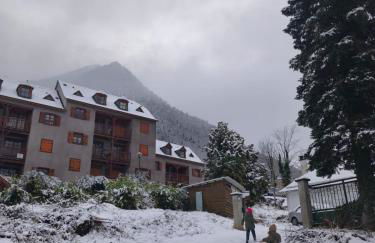 Studio vue montagnes RDC piscine - Foto 45