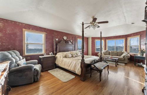 Mountain View Mansion - Photo 20