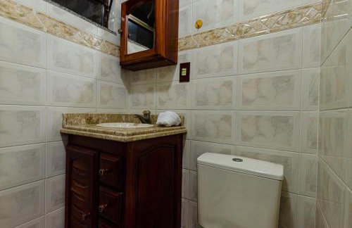 Excelente apartamento no melhor point de Itaúna a 100 m da praia - Foto 28