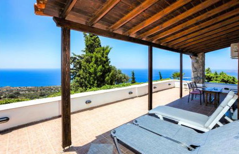 5 Bedroom Lovely Home In Agios Vasilios - Foto 7