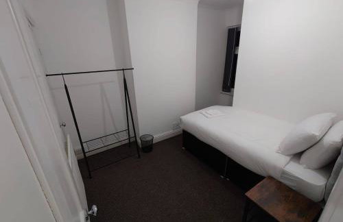 C Spacious 5 Bed - Pkg WiFi Long Stay - Foto 13