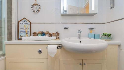 Stylish 2BR Apartment in Central Eton - Foto 5