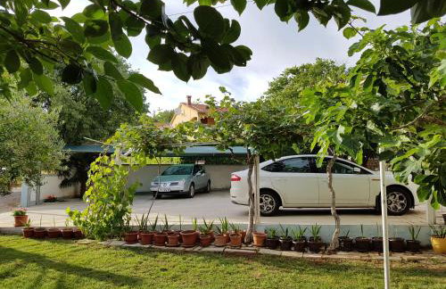 Villa Rosa with yard and children's playground - Foto 51