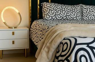 3 KING beds Free Parking Modern Luxe Escape - Photo 16
