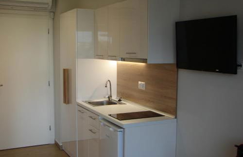 FOUR REASONS - Foto 34