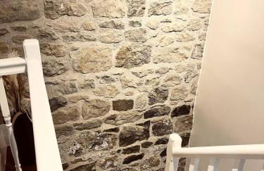 Bee Cottage - Photo 11