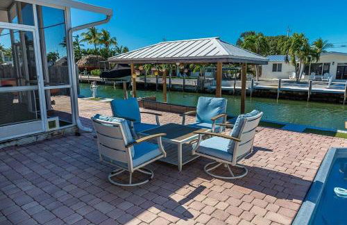 Paradise Cove - Waterfront Private Pool Home, 2 Mins to Open Gulf, 60' Dock - Foto 25