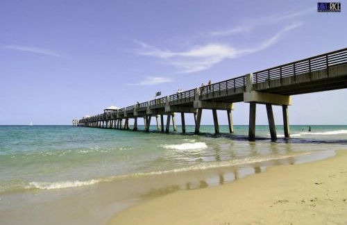Opulence & Serenity at Our Luxury Home in Jupiter! - Photo 44