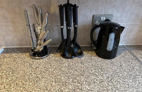 Timber Court - FREE PARKING - 2 Bedroom Apartment - FAST Wi-Fi - Perfect for Contractors! - Foto 33