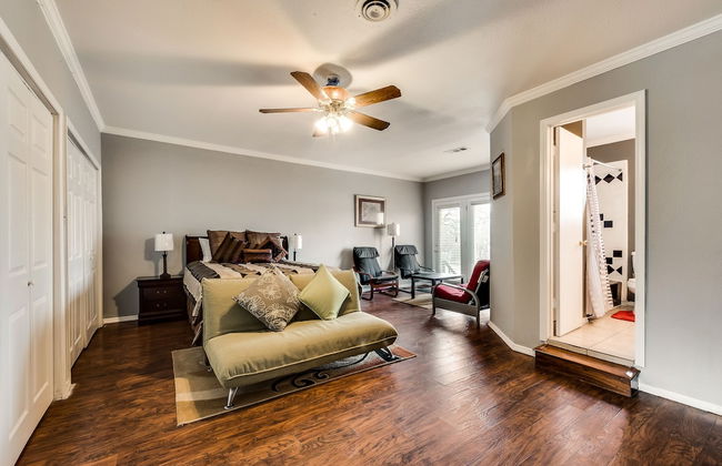 Beautiful Kayewood Waterfront Retreat - Photo 16