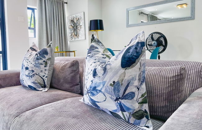 The Country Club - Photo 11