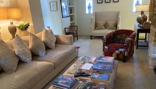 Little Campden House - Photo 5