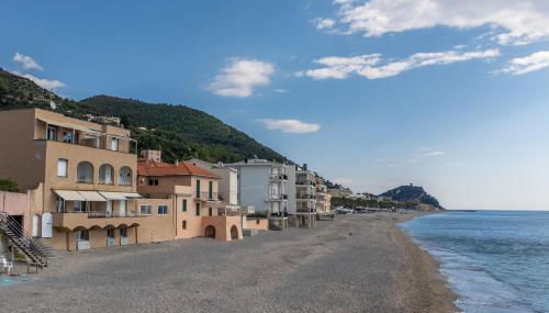 Villa Liliana - Stella Marina - Trilocale Elegante con Balcone Vista Mare - Accesso Diretto alla Spiaggia - Foto 4
