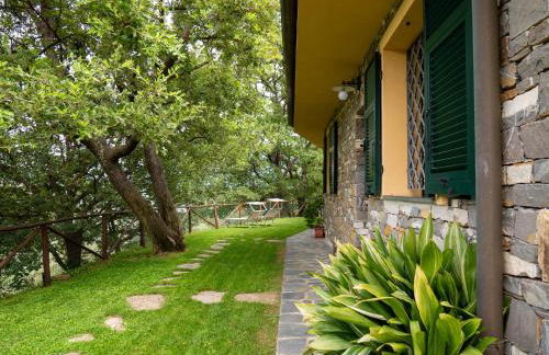 HOST4U - BORGATA VALLONE Apartments with Stunning Garden and Parking - Foto 54