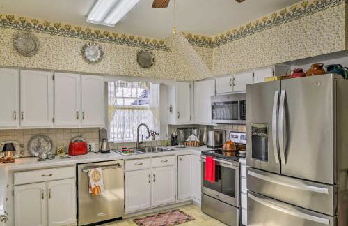 Historic West Virginia Home Built in 1854! - Foto 14