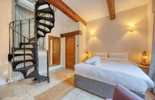 Cosy Lodge Getaway with Private Beach & Fireplace - Foto 19