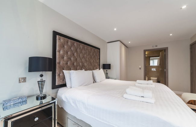 Stylish Three-bedroom Battersea Flat - Foto 2