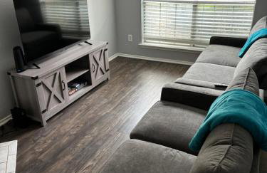 Hosting Nightly Nestings - Foto 32